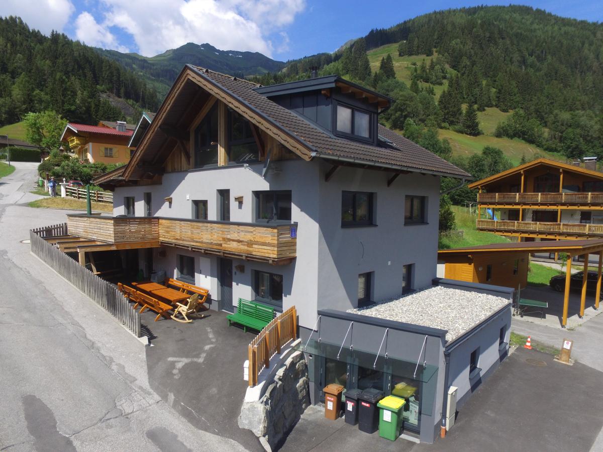 Villa photo 1