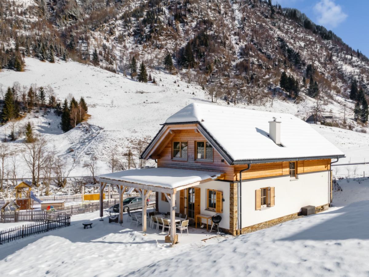 Exterior Winter
