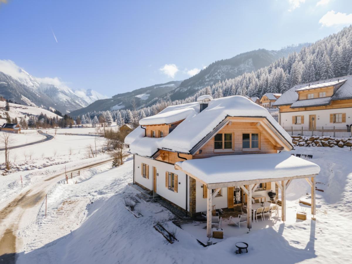 Exterior Winter