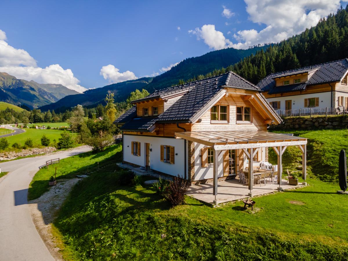 Villa photo 1
