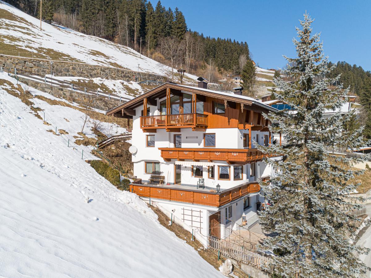 Exterior Winter