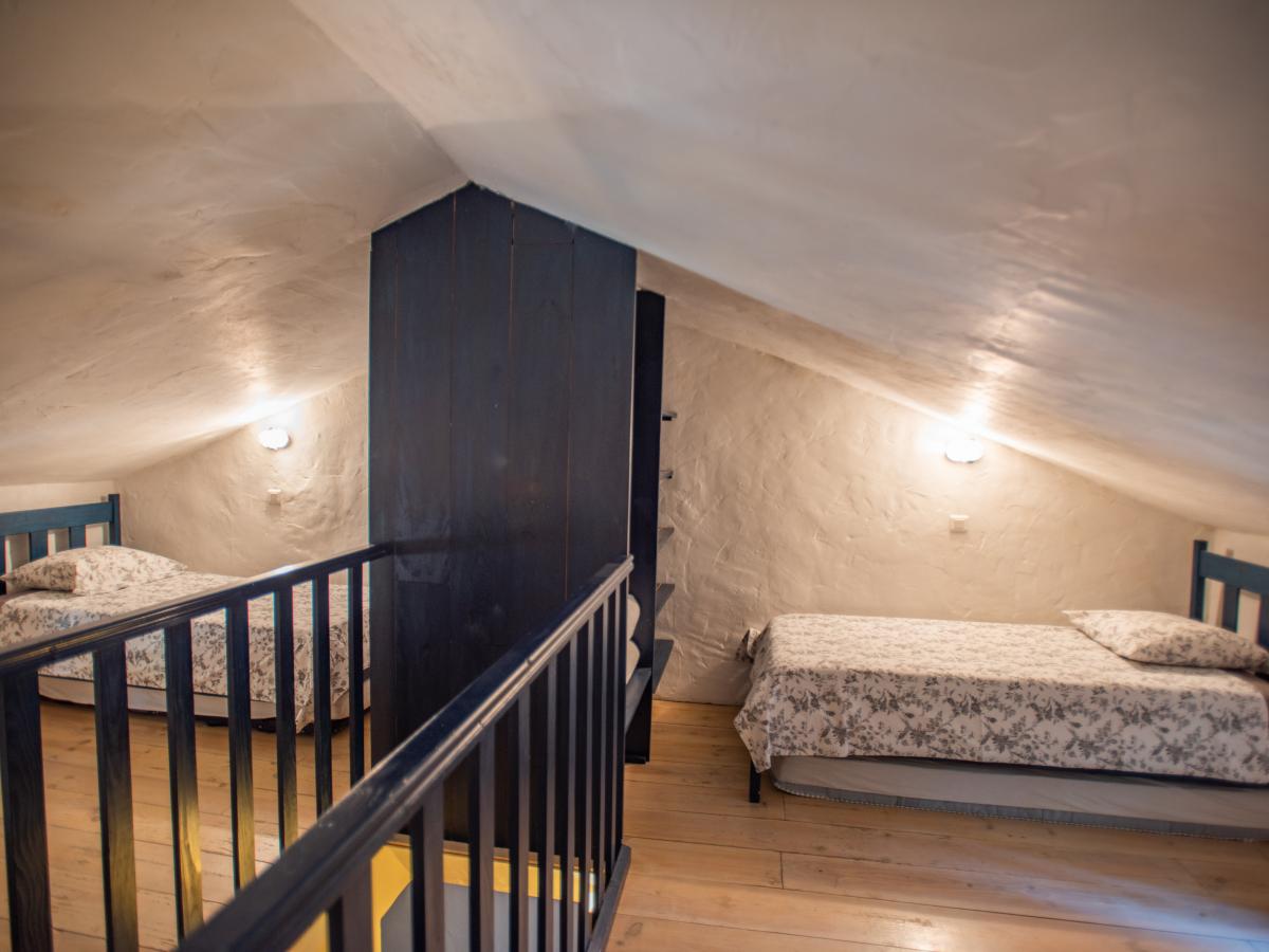 Bed Room
