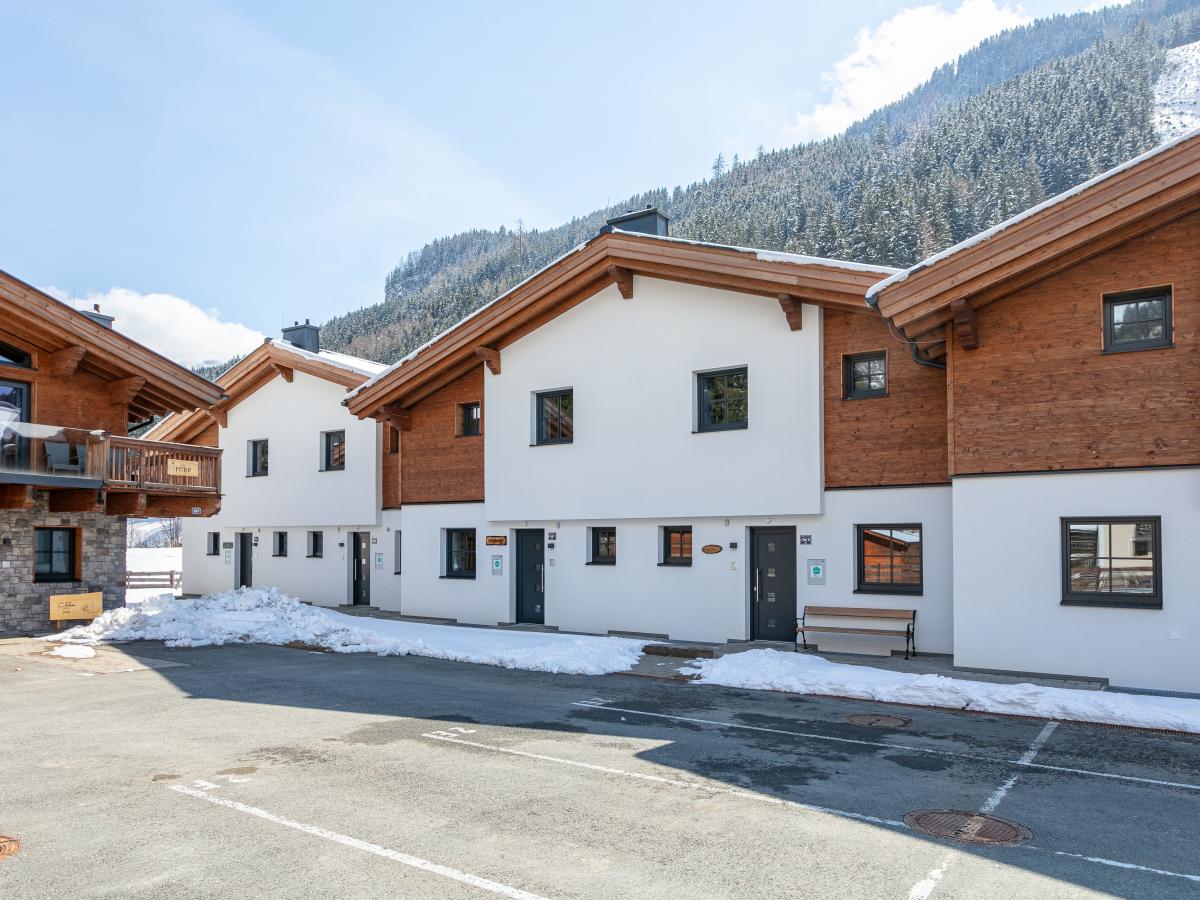 Exterior Winter