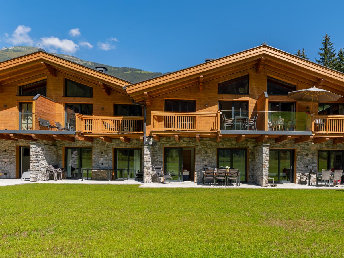 Villa photo 1