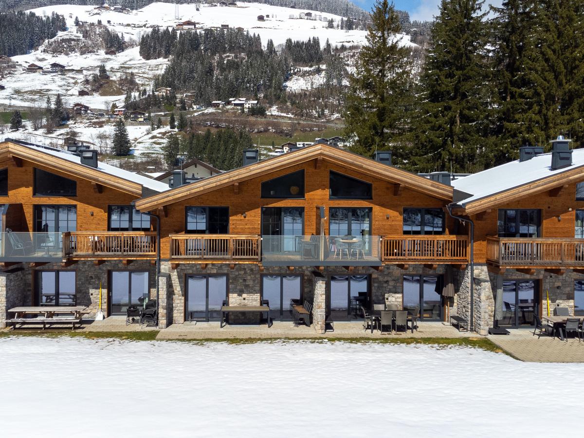 Exterior Winter