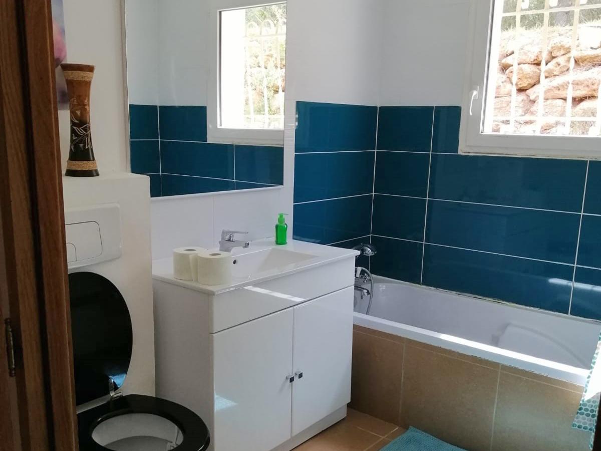 Bath Room