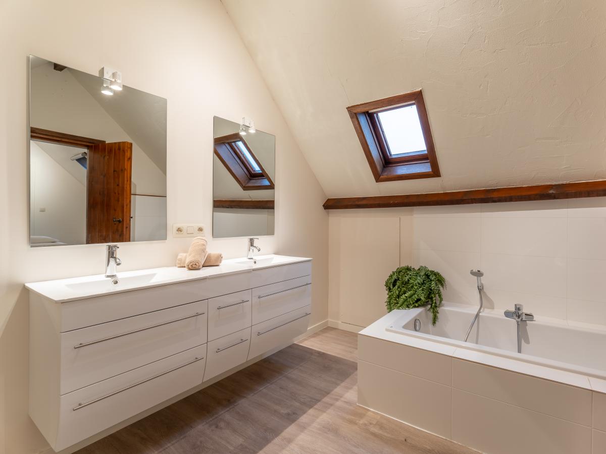 Bath Room