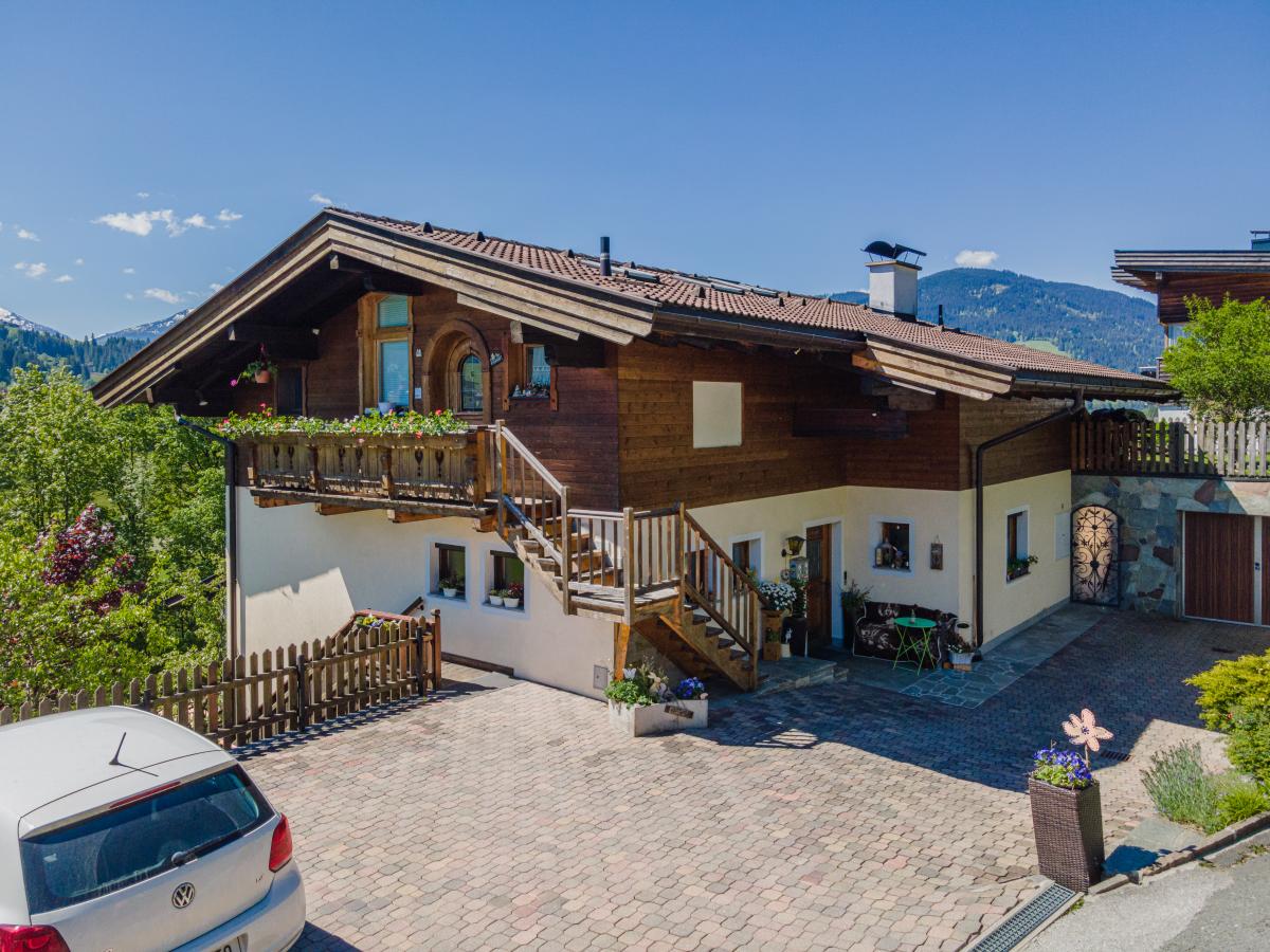 Villa photo 1