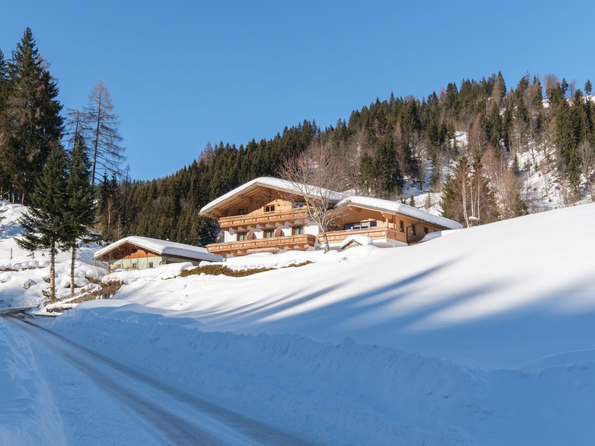 Exterior Winter
