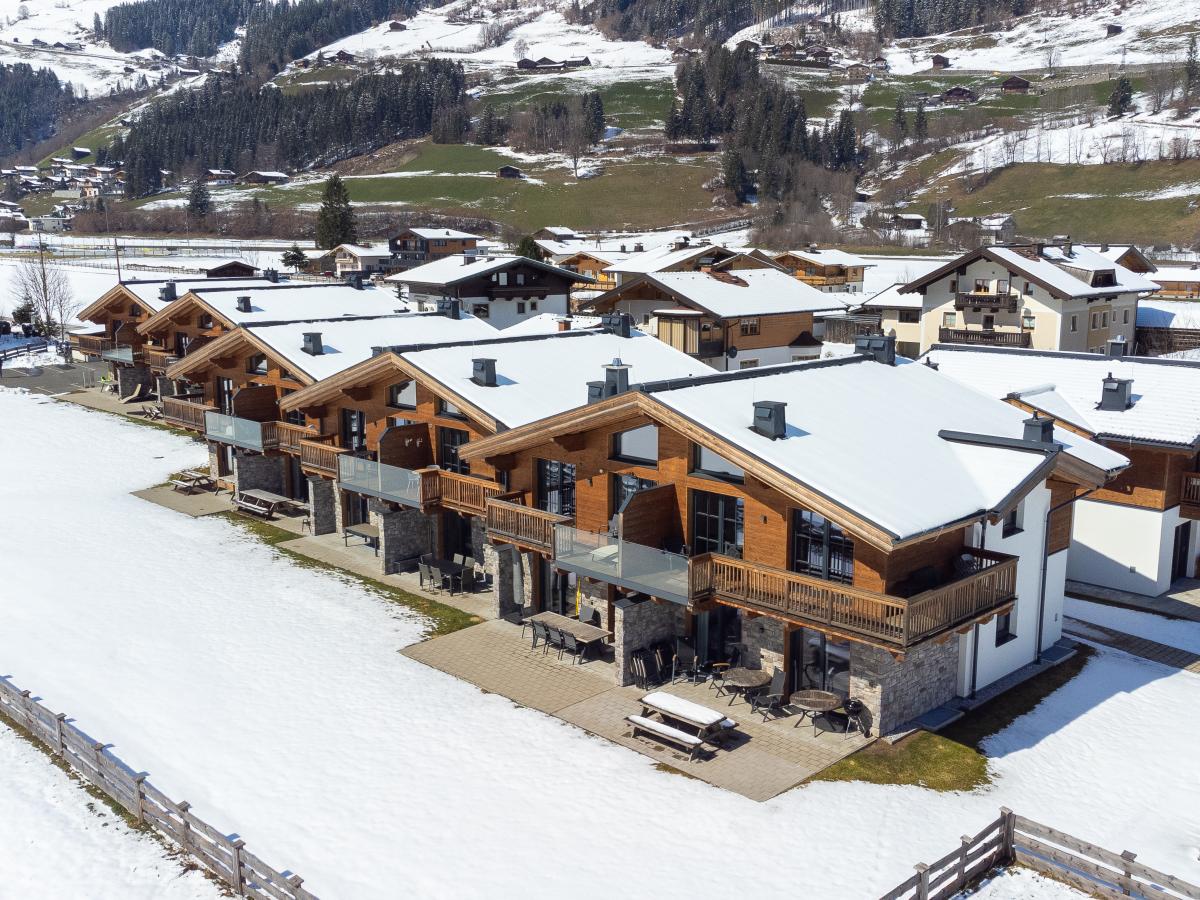 Exterior Winter