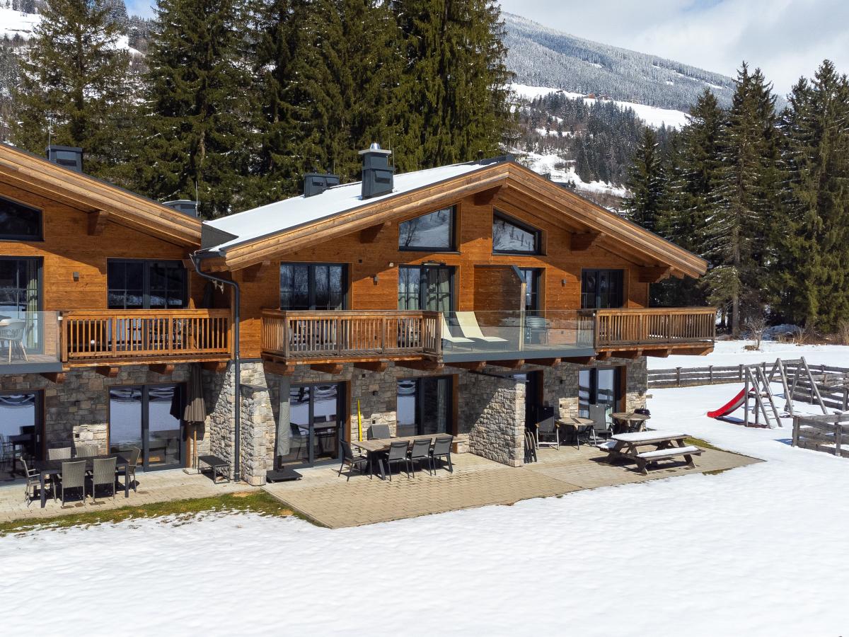 Exterior Winter