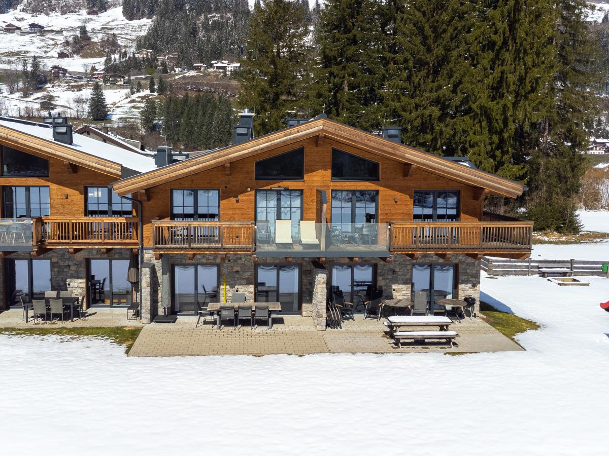 Exterior Winter