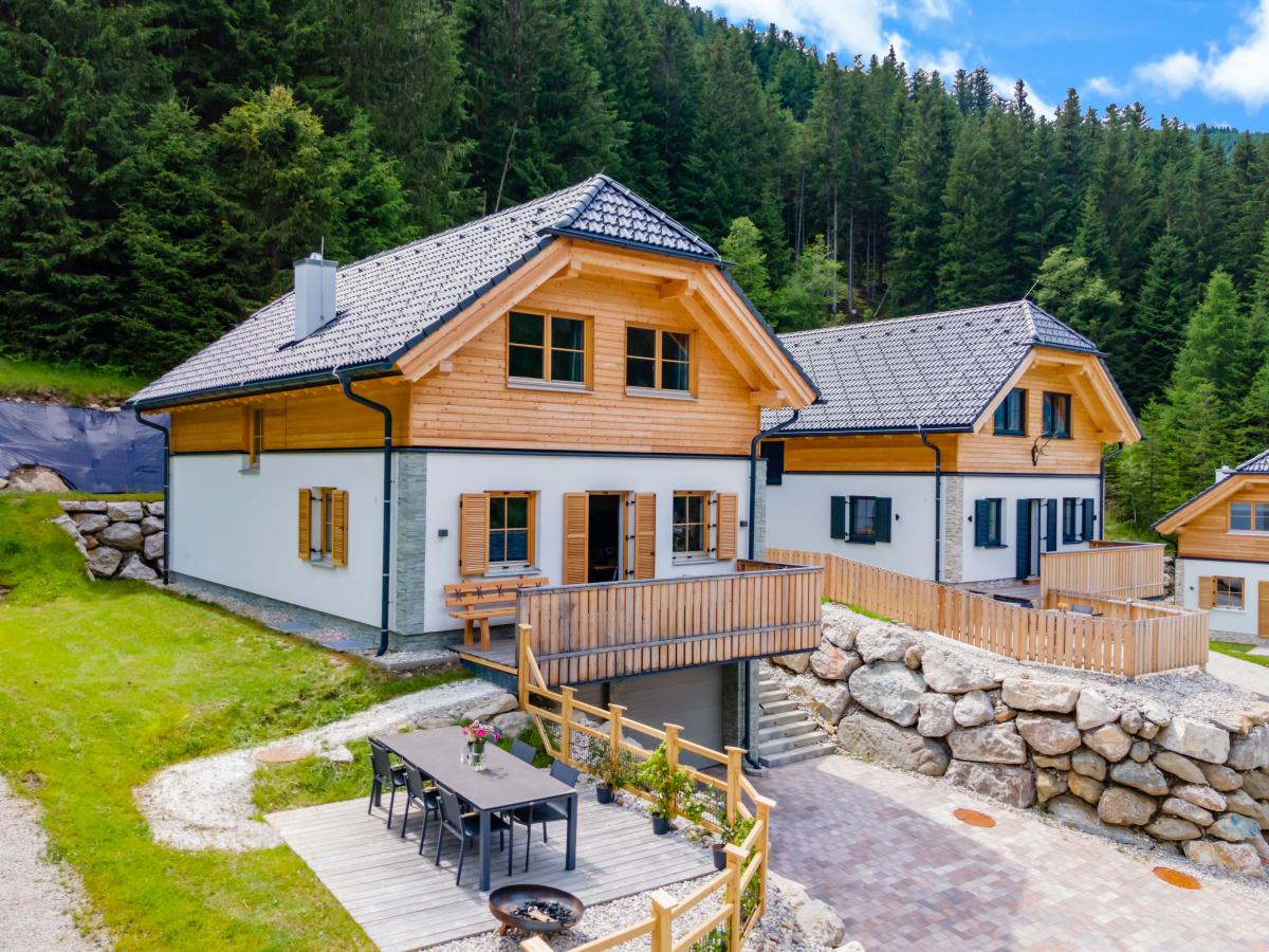 Villa photo 1