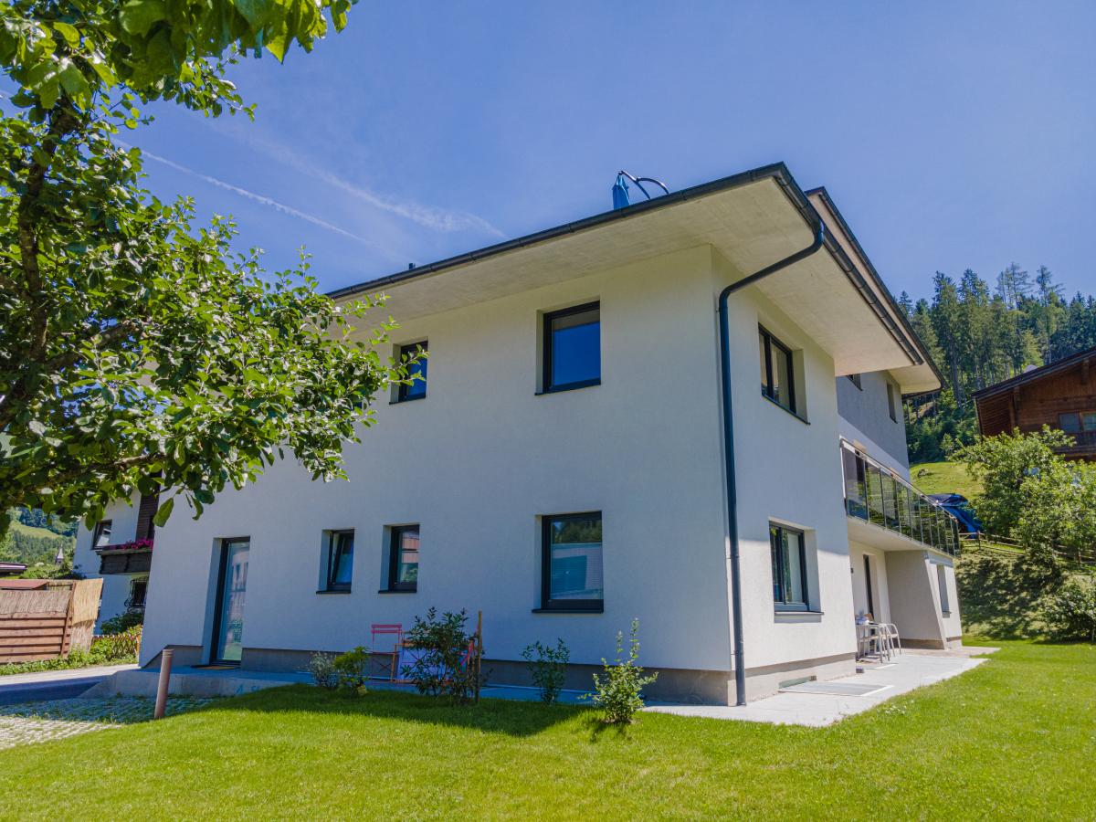 Villa photo 1
