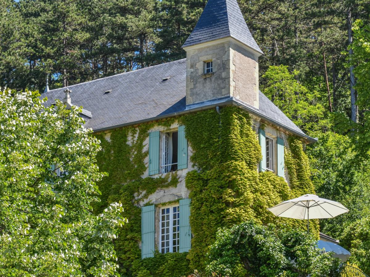 Exterior Summer
