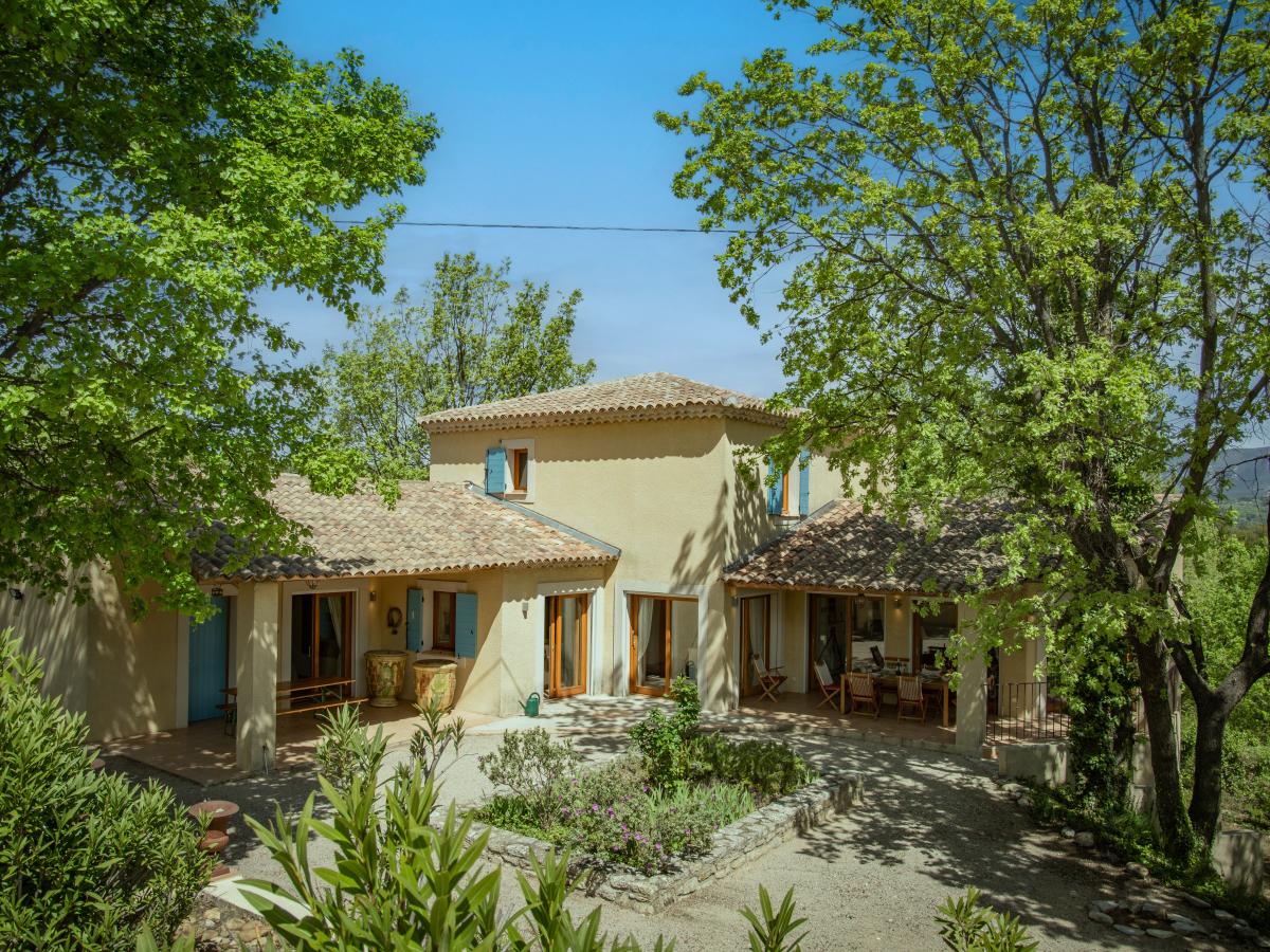 Exterior Summer
