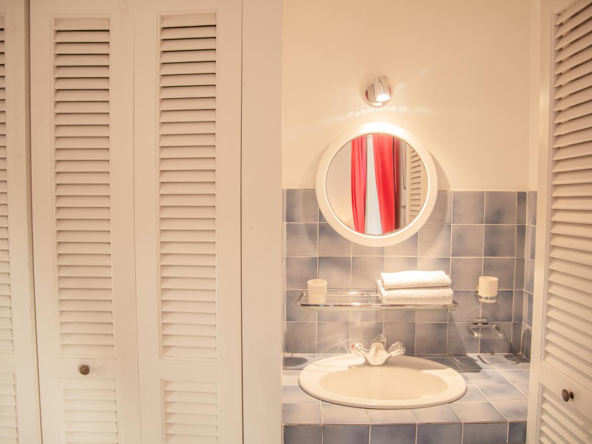 Bath Room
