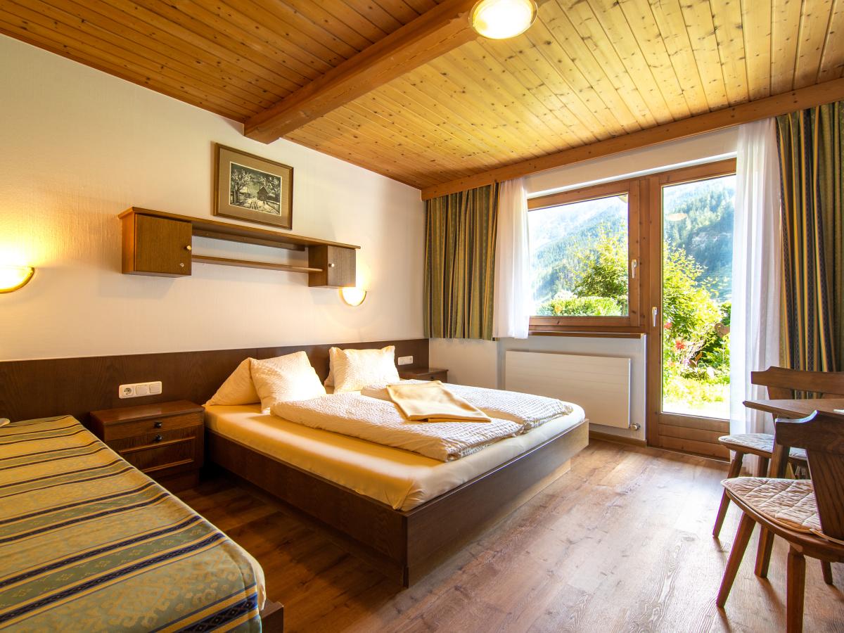 Bed Room