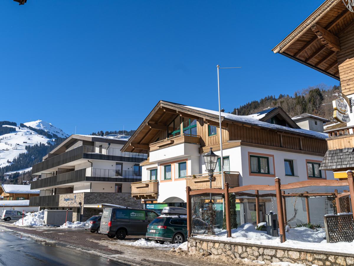 Exterior Winter