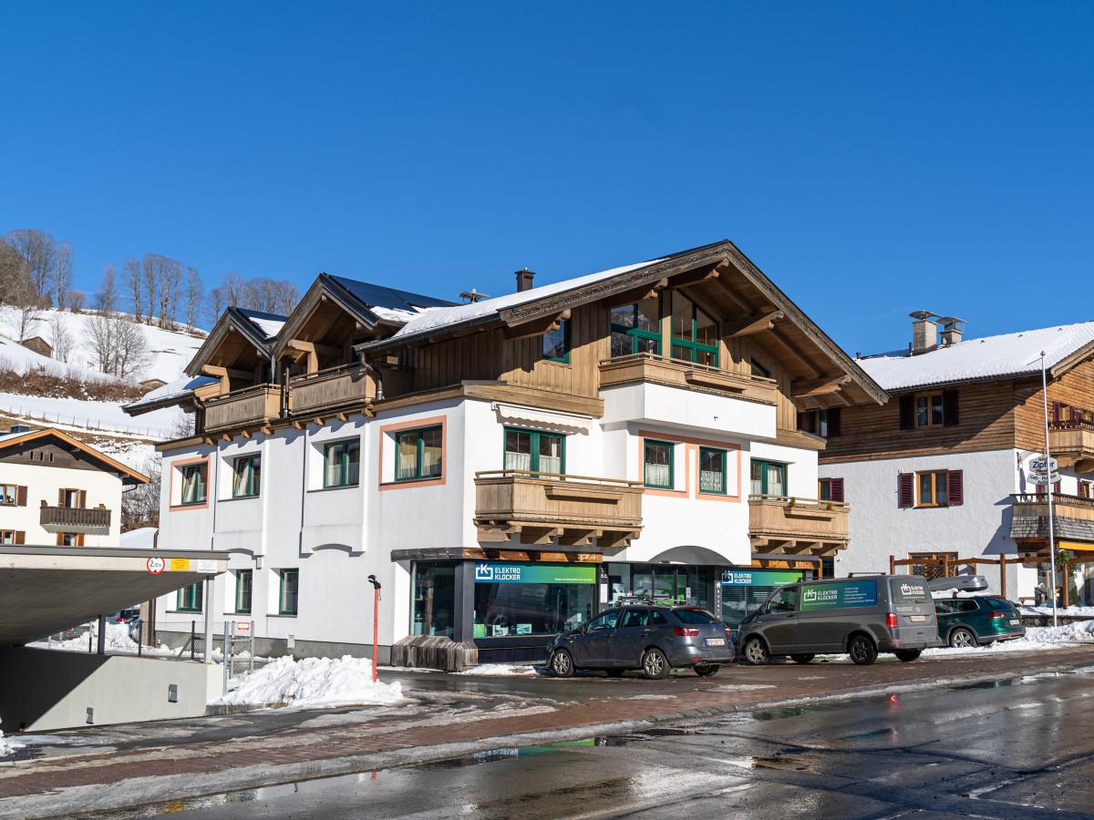 Exterior Winter