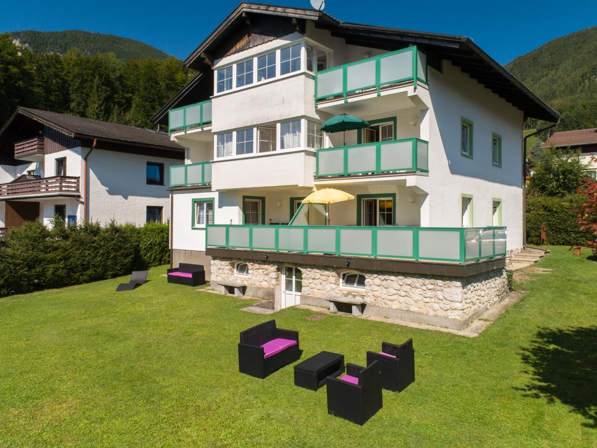 Villa photo 1