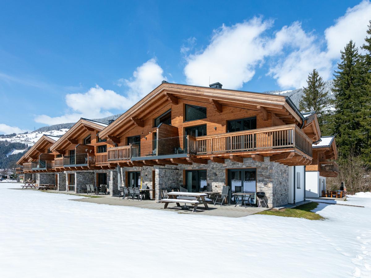 Villa photo 1