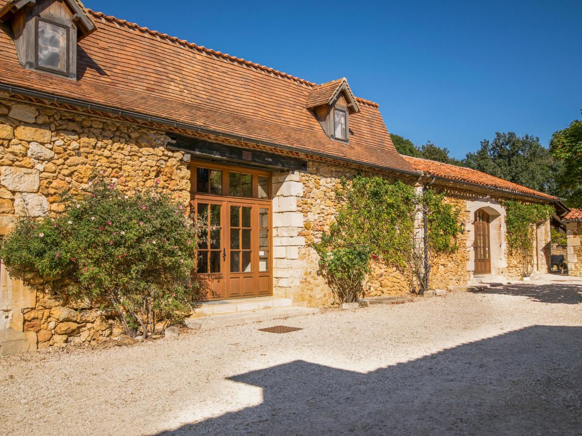 Exterior Summer