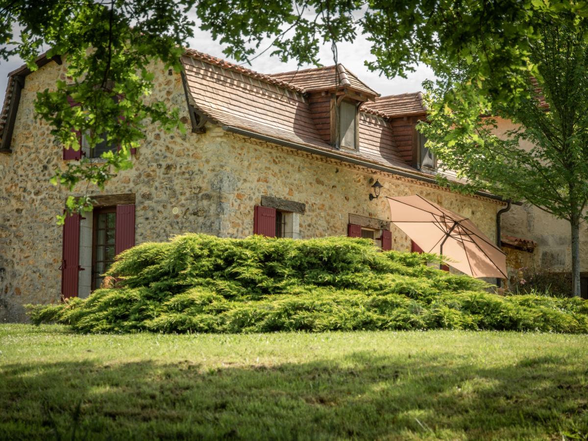 Exterior Summer