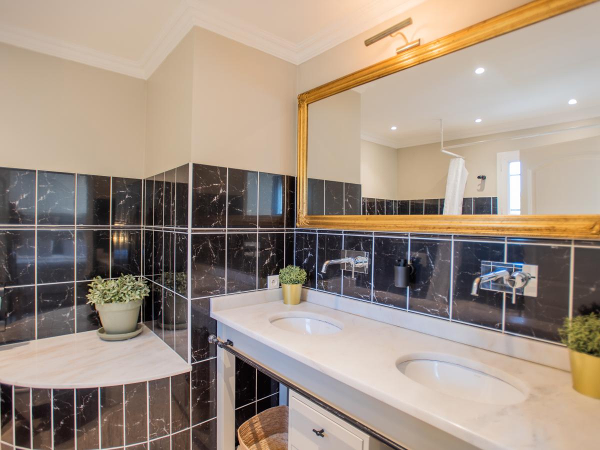 Bath Room