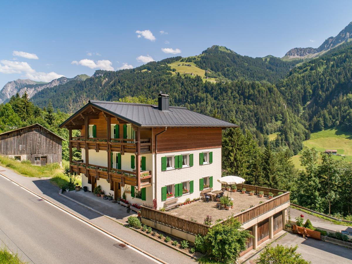 Villa photo 1