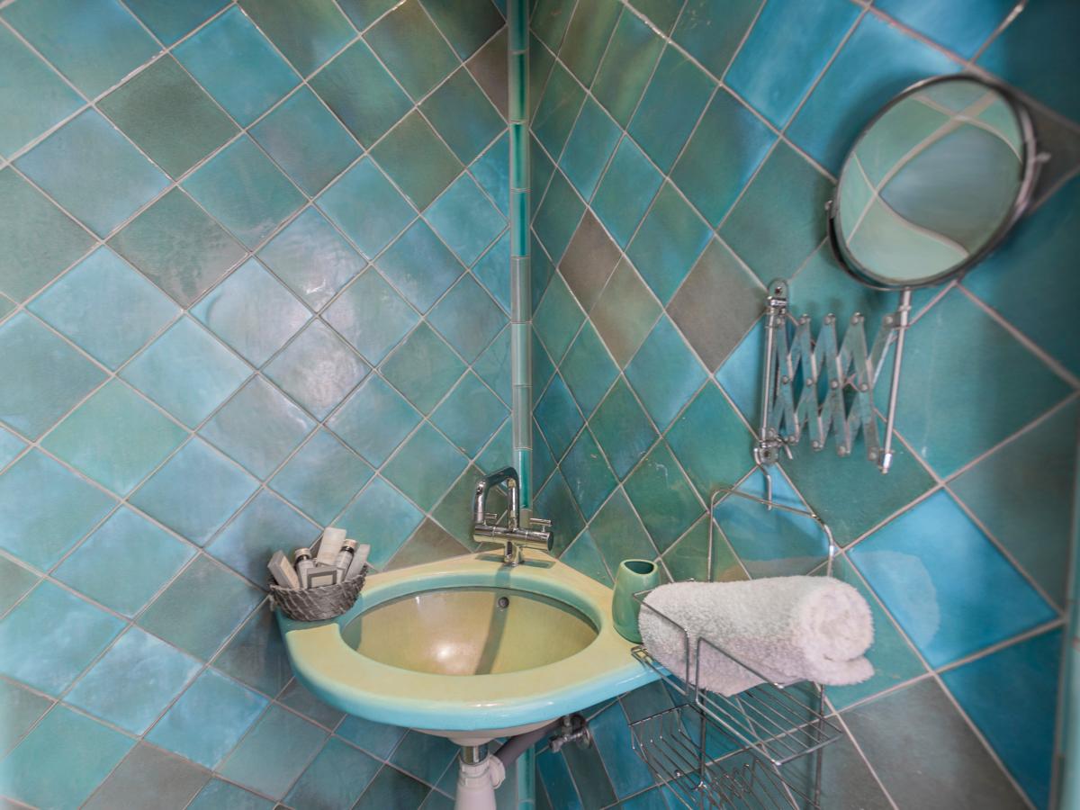 Bath Room