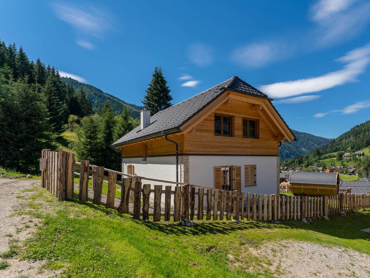 Villa photo 1