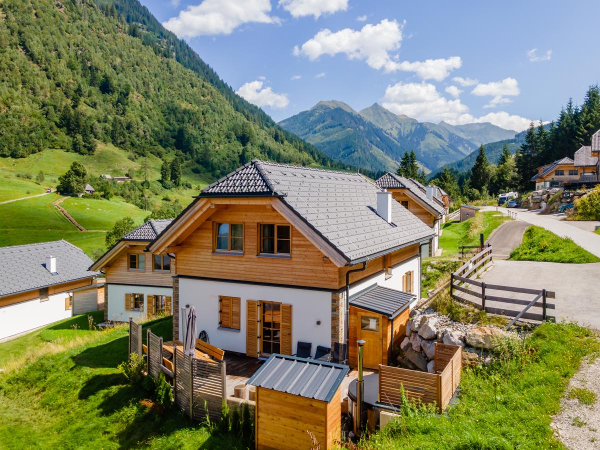 Exterior Summer