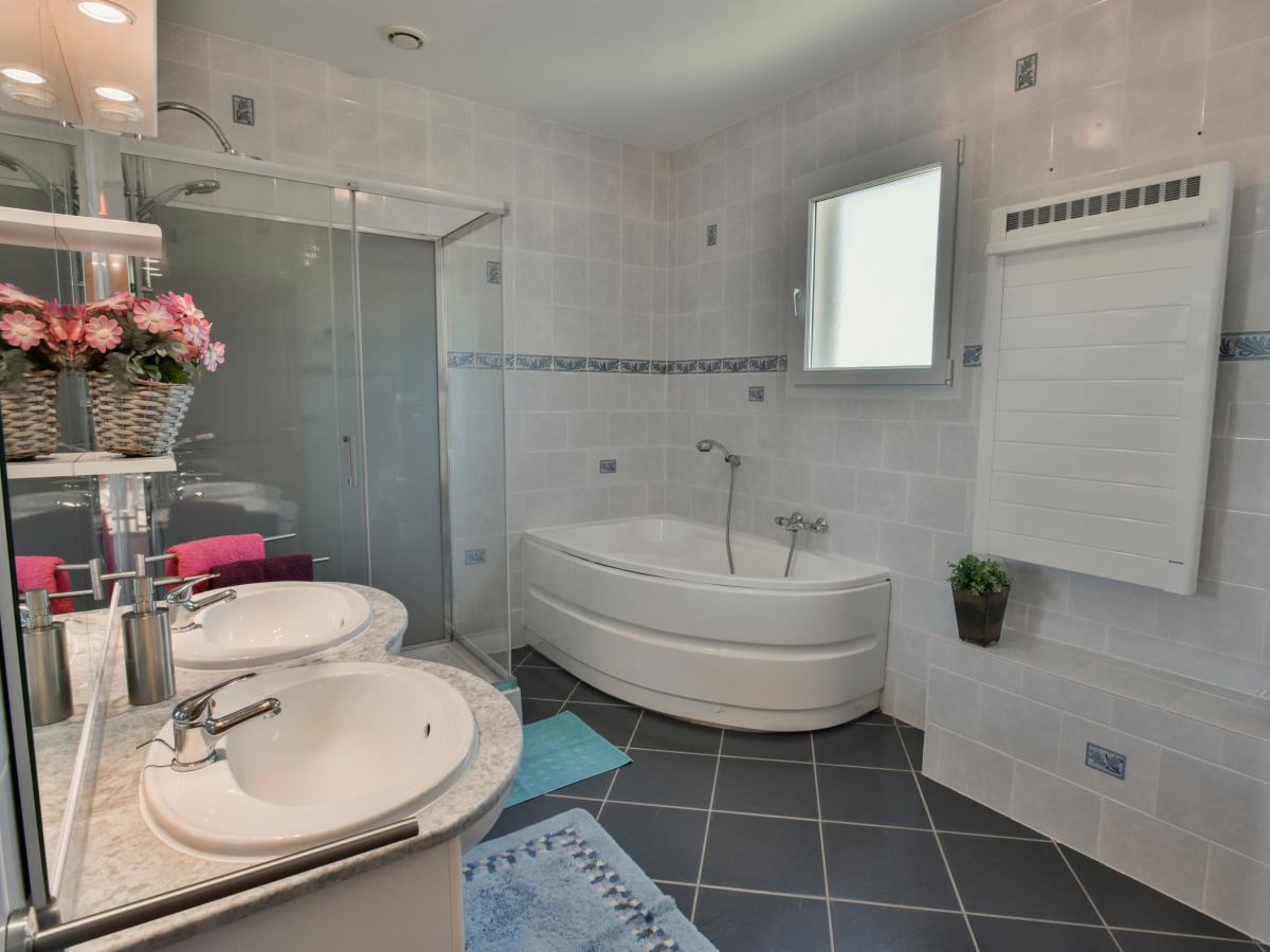 Bath Room