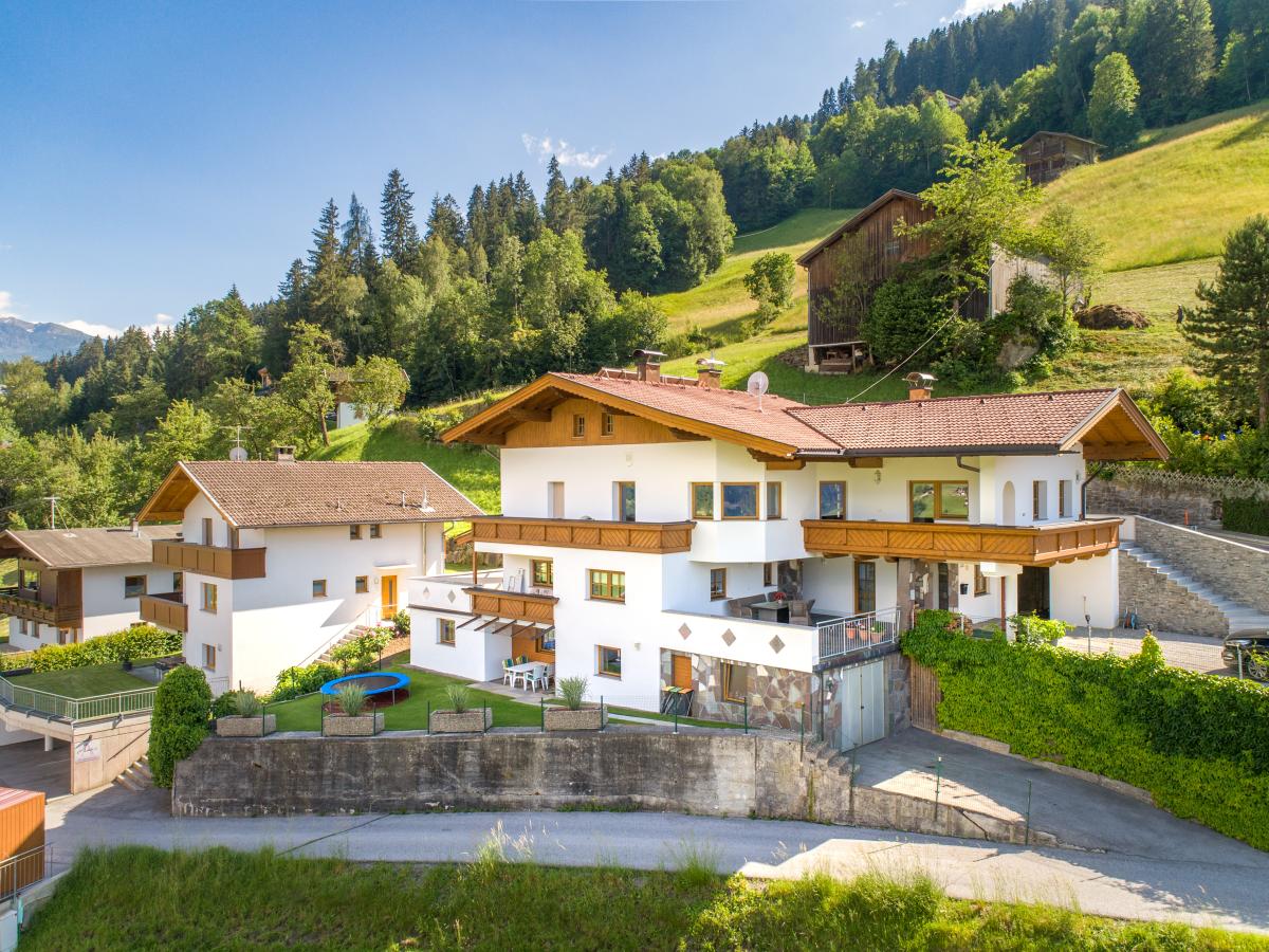 Villa photo 1