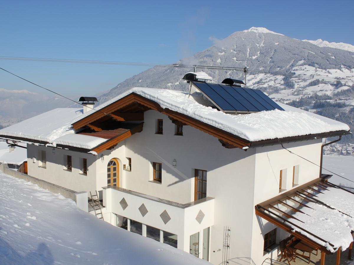 Villa photo 1