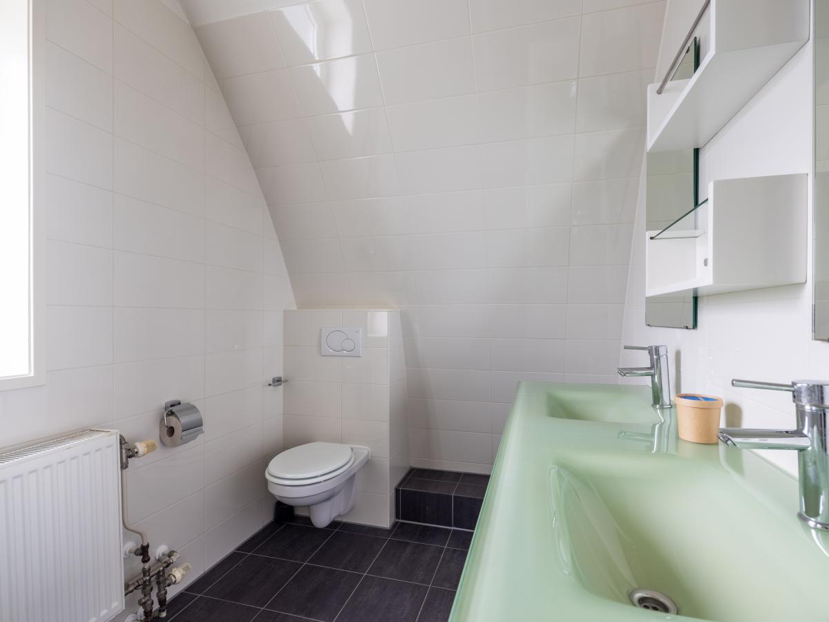 Bath Room