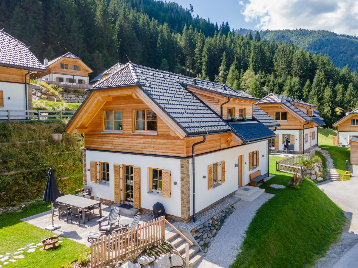 Exterior Summer