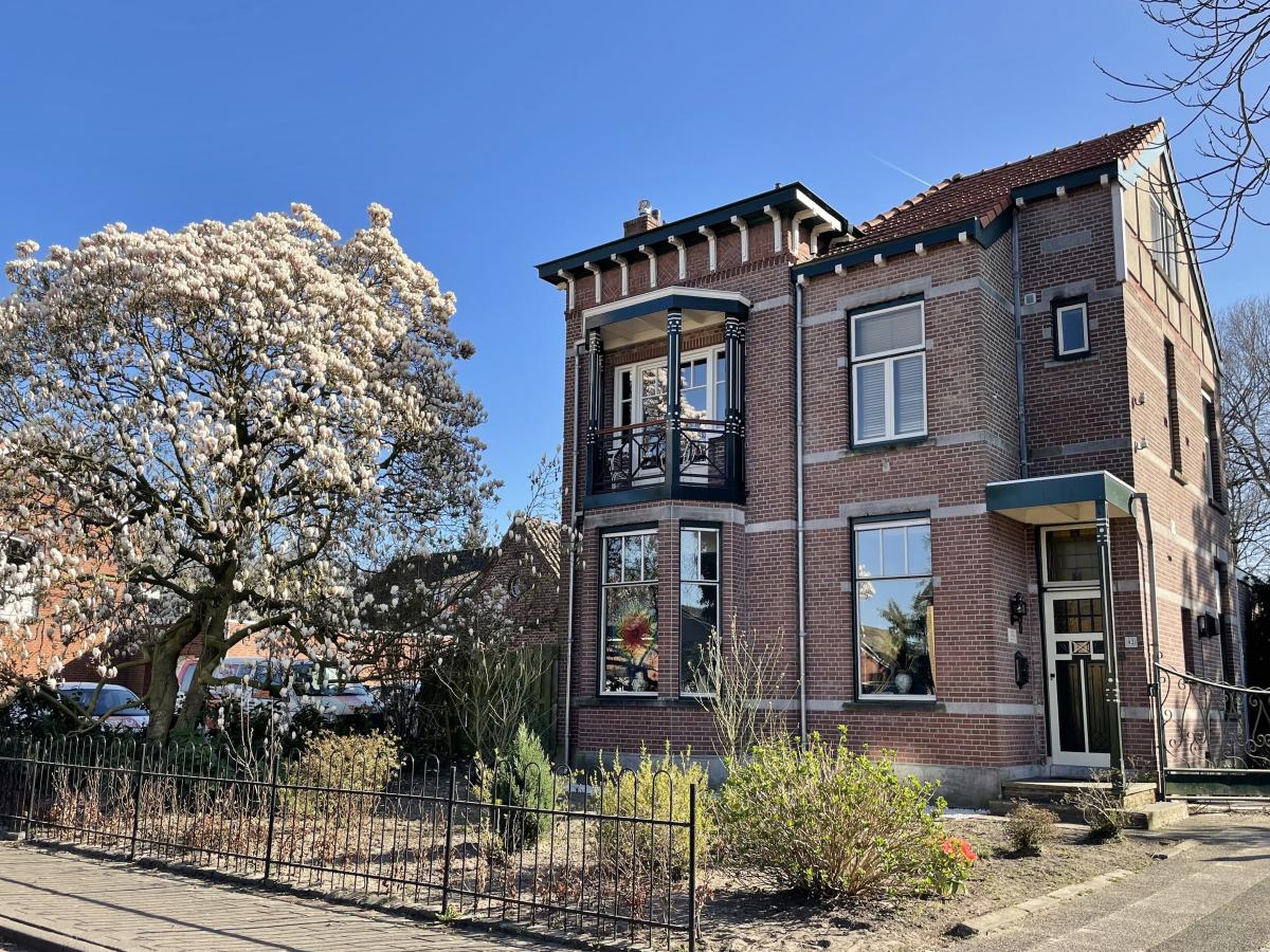 Villa photo 1