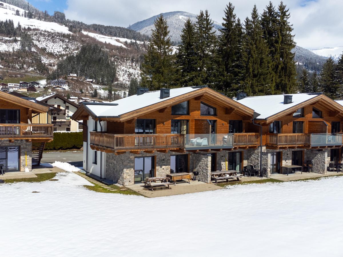 Exterior Winter