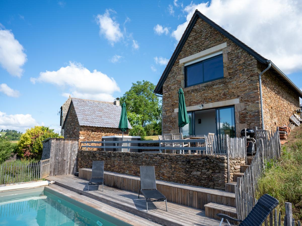 Villa photo 1
