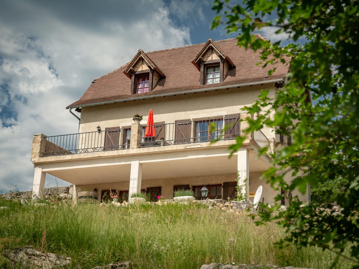 Exterior Summer