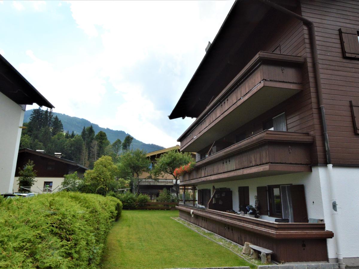 Exterior Summer