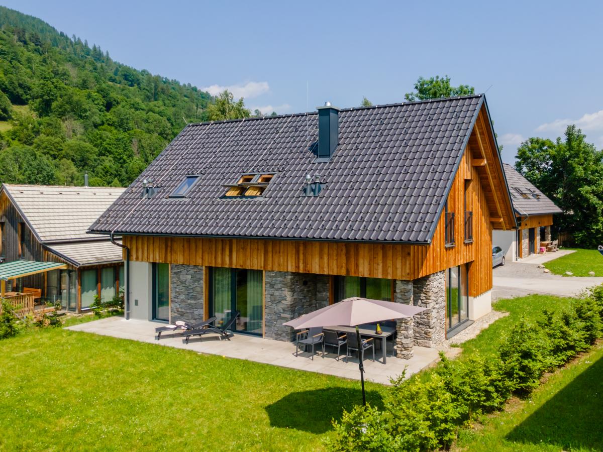 Villa photo 1