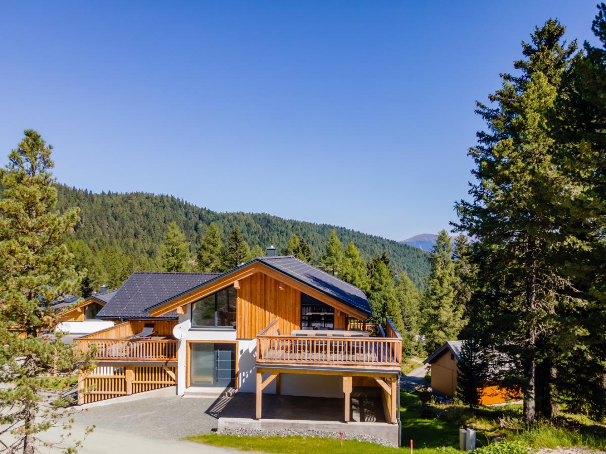 Villa photo 1