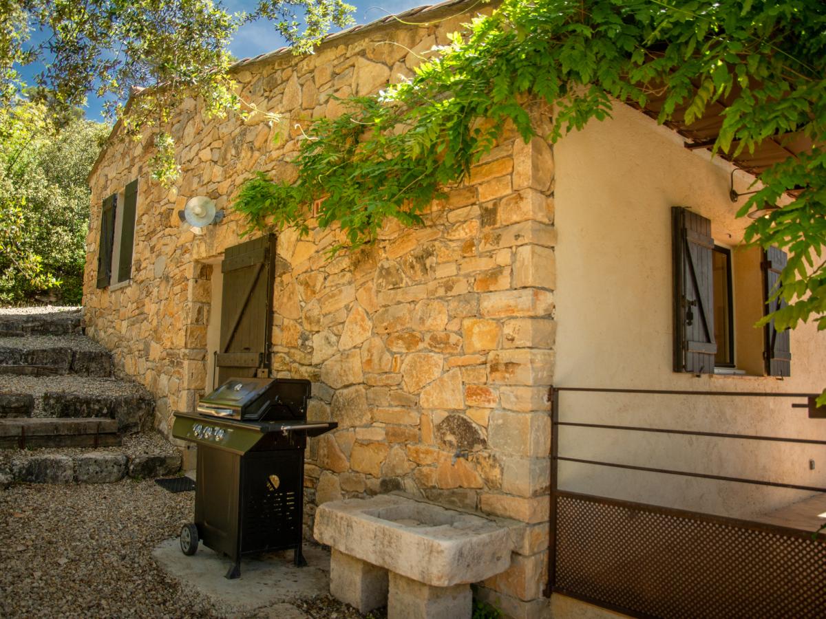 Exterior Summer
