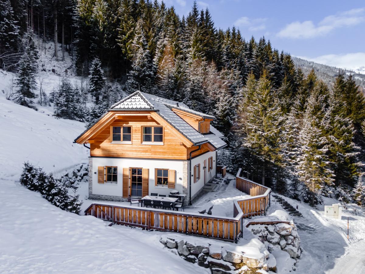 Exterior Winter