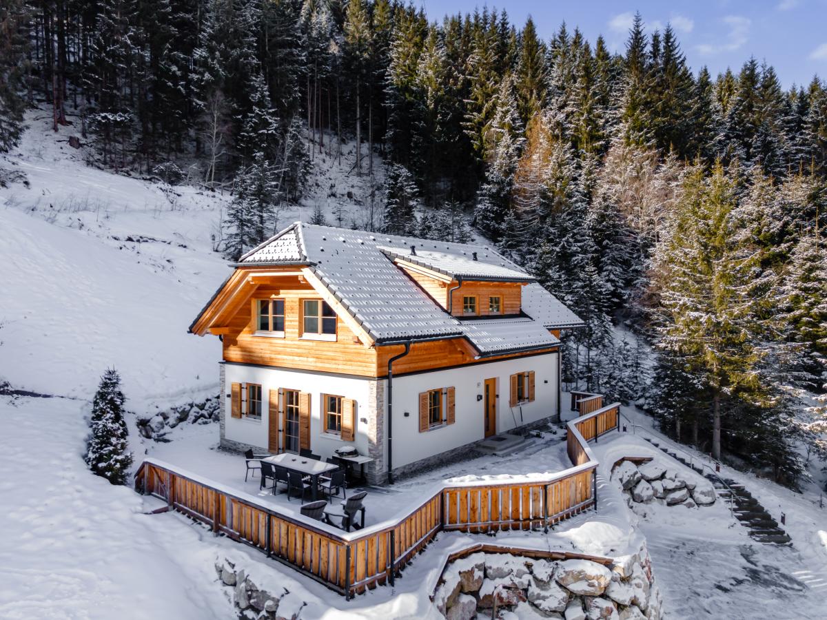 Exterior Winter