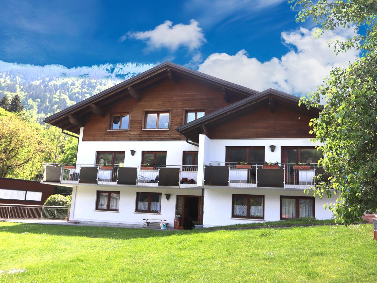 Villa photo 1