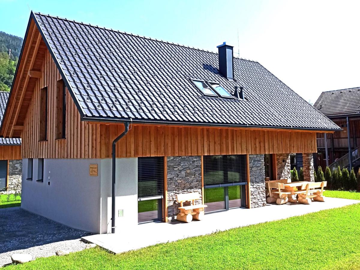 Villa photo 1
